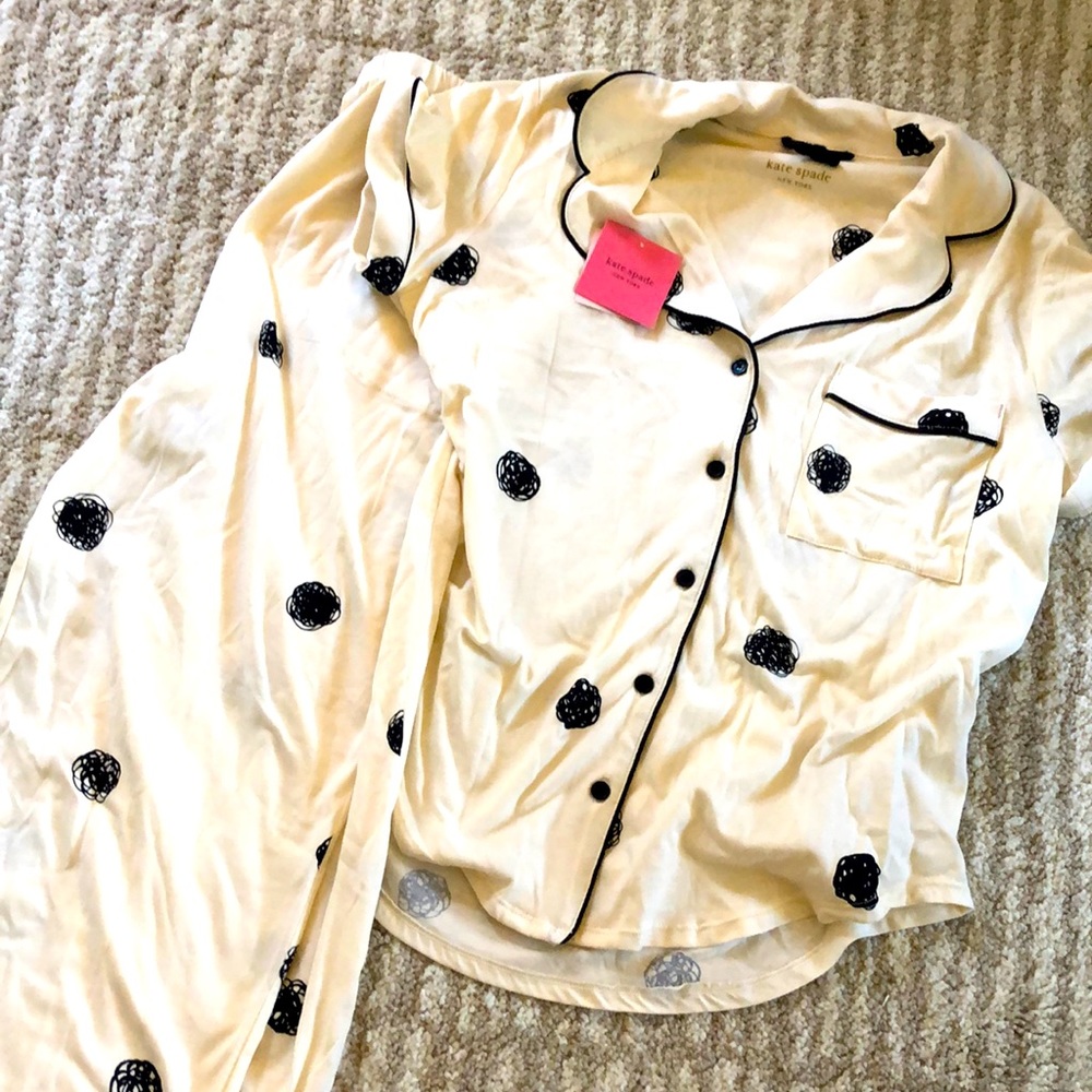 Kate Spade two piece Capri pj set (never worn)